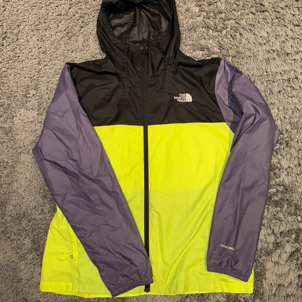 The North Cyclone 3 Windbreaker Jacket